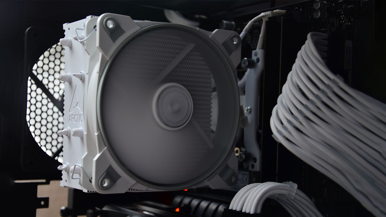 Best White CPU Coolers